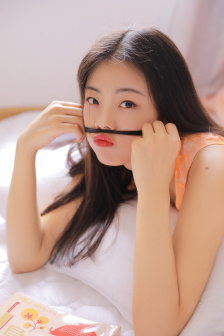 盖世太保枪口下的中国女人